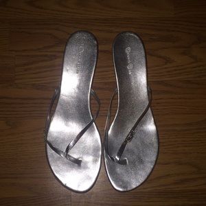 Silver Wedges